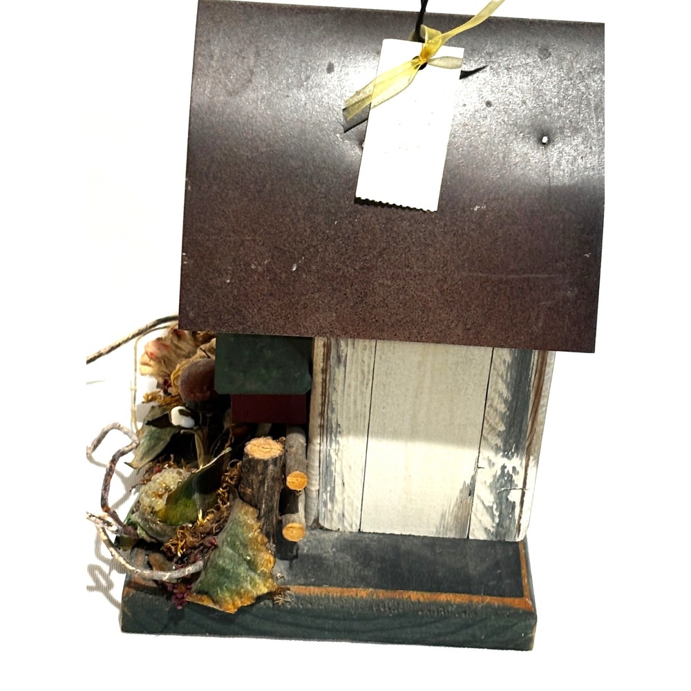 Best Friends Handcrafted Whimsical Design Dried flower Birdhouse garden folk art - Picture 2 of 8